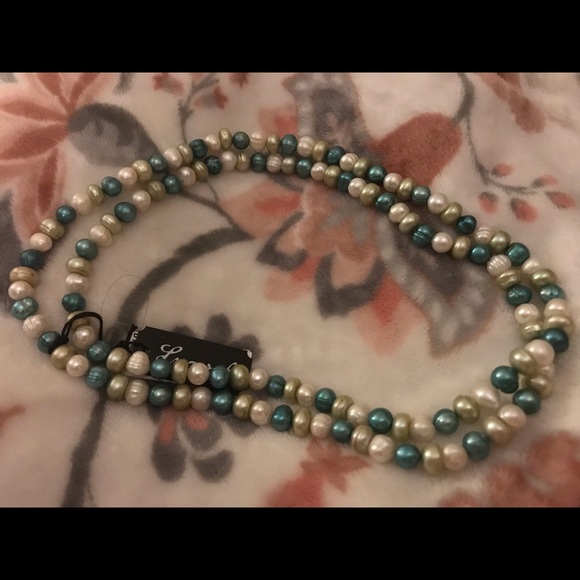 Beautiful long cultured pearl necklace, blue/white - Picture 3 of 3